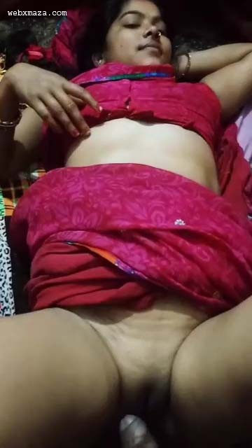 Sexy Wife Fucking With Out Removing Saree – in Room Update