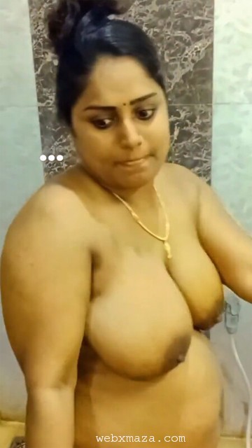 Malayalam Chennai Paid House Wife Pussy Licking Bathing & Fucking