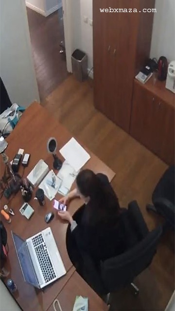 This Secretary Only Exist to Please Her Older Boss – Caught on IP Camera