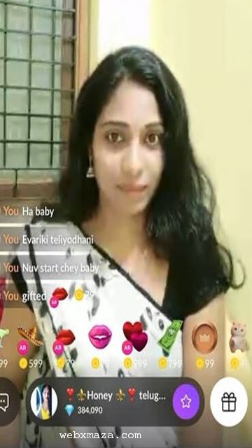 Beautiful Hot Indian Milf Live Boobs Show