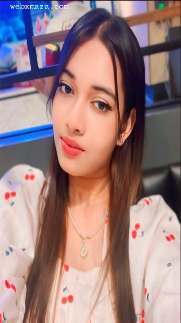 Manvi Aka Moon Beautiful Insta Girl Latest Most Surprising Premium Live