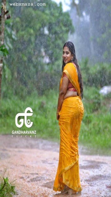 Nila Nambiar Nude Shower – App Content