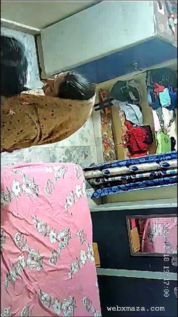 Beautiful Bhabhi Affair Cpl Fucking Recorded In Cctv